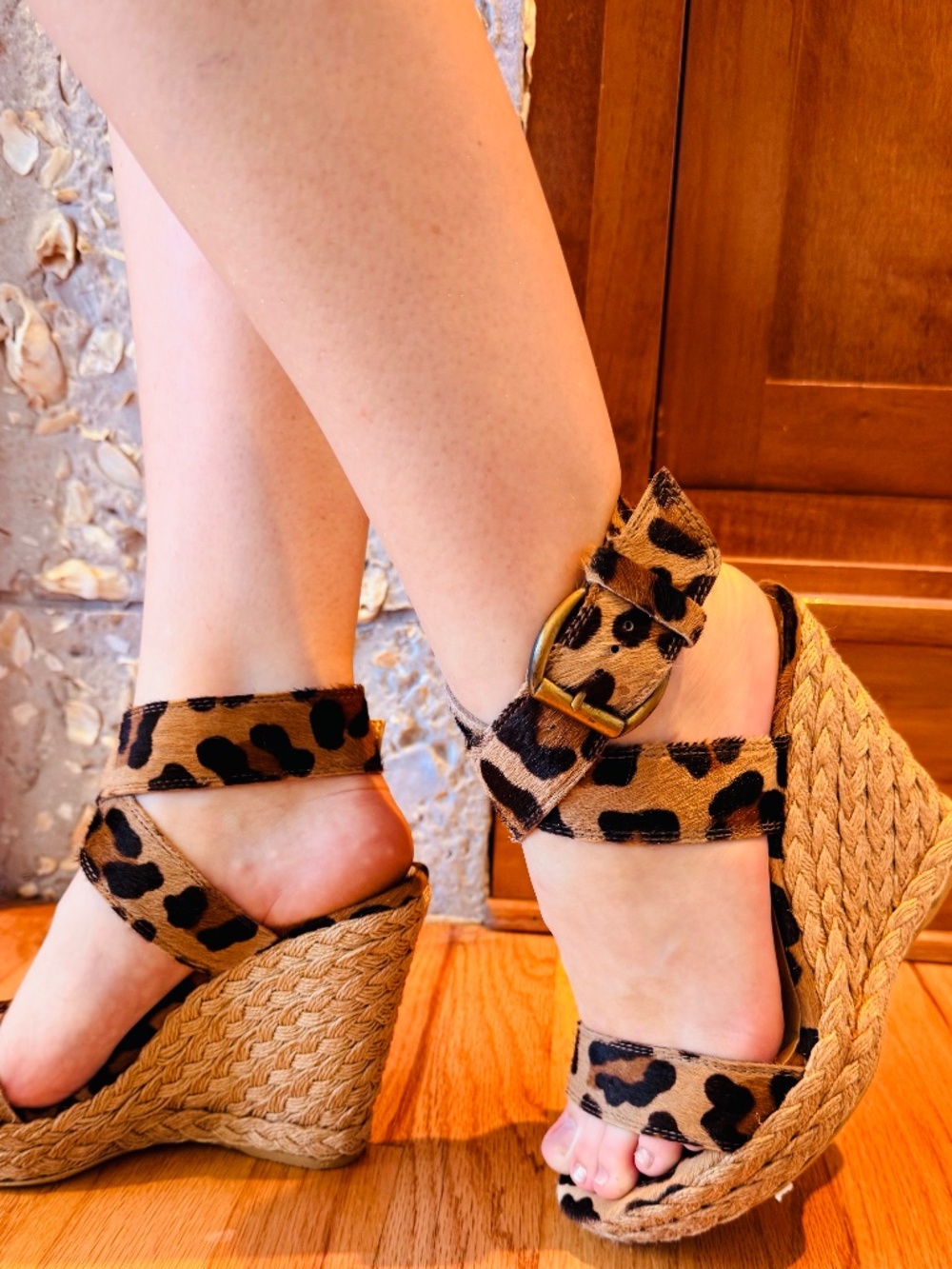 BOHO-CHIC STUART WEITZMAN CALF HAIR LEOPARD ESPADRILLE WEDGE STATEMENT SANDAL - Picture 14 of 14